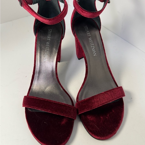 Stuart Weitzman NearlyNude Burgundy Velvet Heels 8.5 - Picture 1 of 6